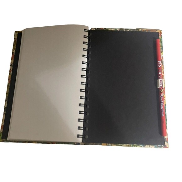 WALT DISNEY WORLD Vintage 2002 "Pin Trading Journal" w/Pencil Mickey Mouse-NEW - Picture 6 of 11